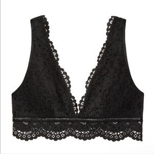 NWT Victoria’s Secret Black Lace Bralette